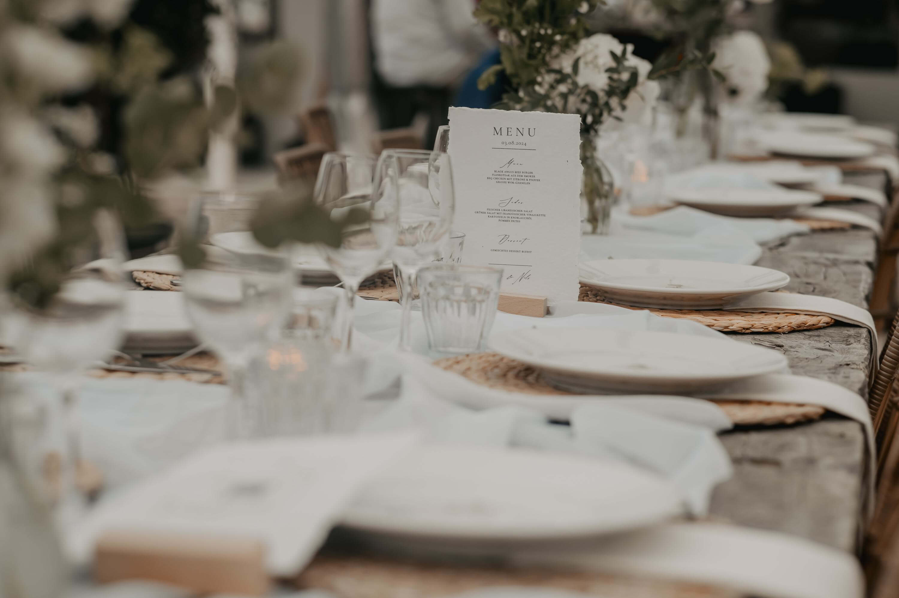 Hochzeit The Hague Beachclub Naturel Scheveningen Niederlande und Tischdeko Foto mit Details zu Hochzeit The Hague Beachclub Naturel Scheveningen Niederlande und Tischdeko der Kategorie Hochzeit